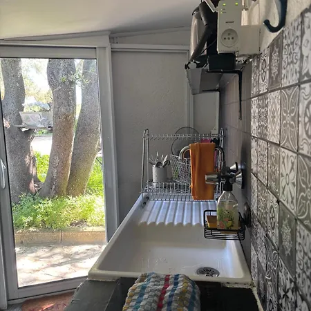 Havre De Paix Au Pont Du Gard Piscine Et Jacuzzi Chez Valerie Payre Σπίτι διακοπών *