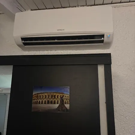 Сasa de vacaciones Havre De Paix Au Pont Du Gard Piscine Et Jacuzzi Chez Valerie Payre *