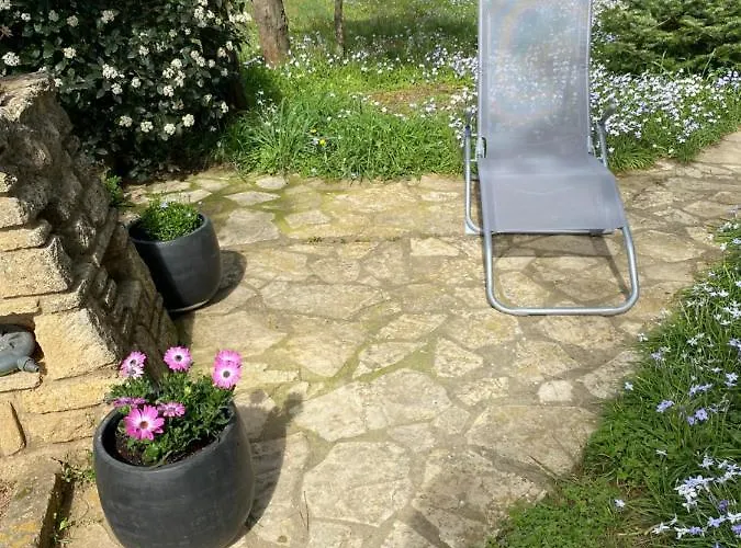 Havre De Paix Au Pont Du Gard Piscine Et Jacuzzi Chez Valerie Payre *