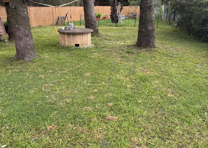 Havre De Paix Au Pont Du Gard Piscine Et Jacuzzi Chez Valerie Payre Dom wakacyjny Vers Pont du Gard